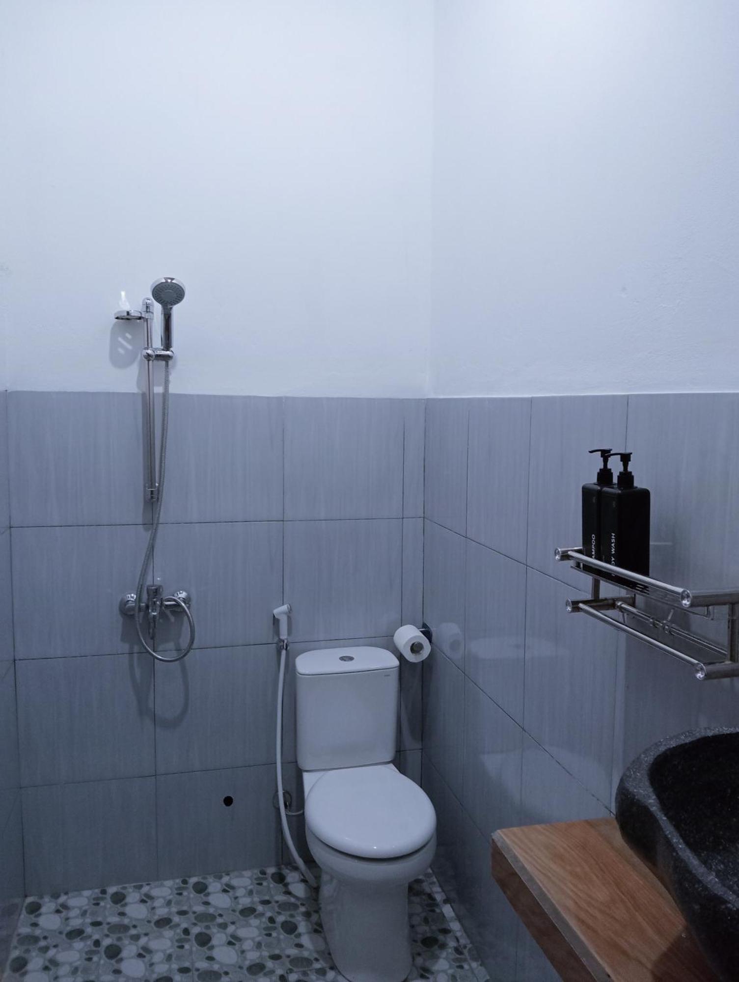 Jepun Homestay Lemukih Singaraja  Bagian luar foto