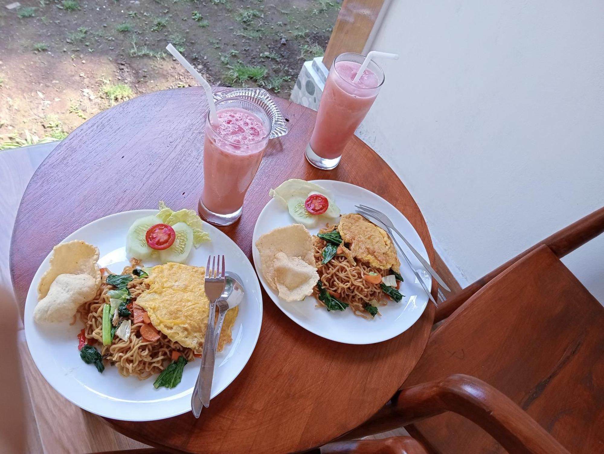 Jepun Homestay Lemukih Singaraja  Bagian luar foto